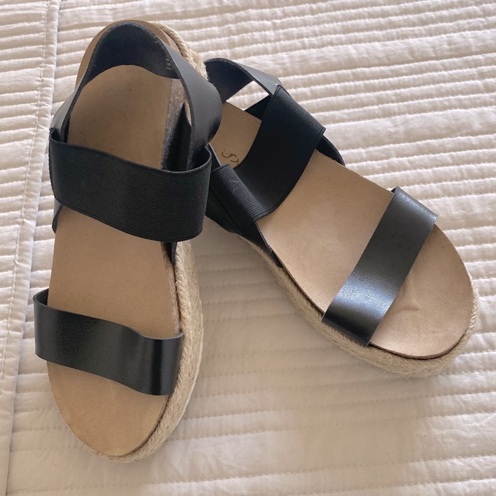 Big Buddha Jute Platform Strappy Sandals